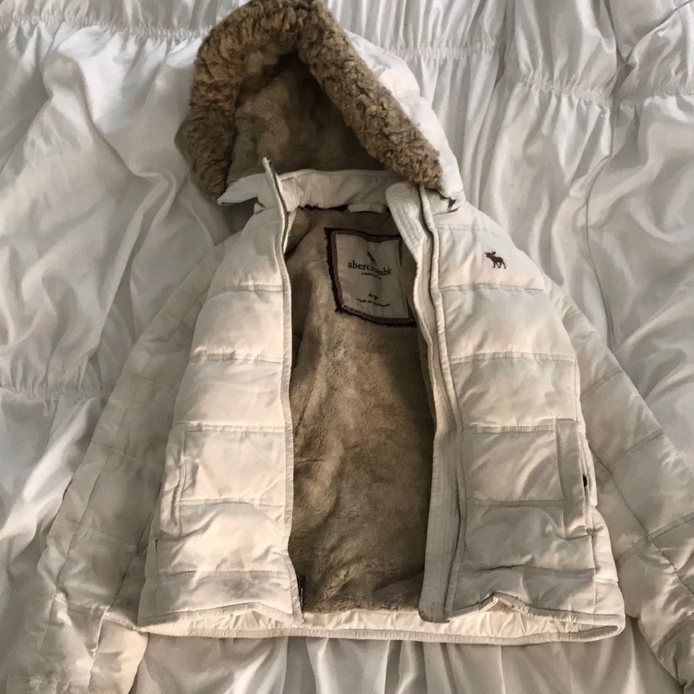 white abercrombie coat